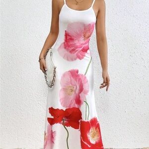 Floral Maxi Dress in White and Pink Med